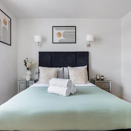 לונדון 2Br In Soho - Charlotte Street - Cityapartmentstay מראה חיצוני תמונה