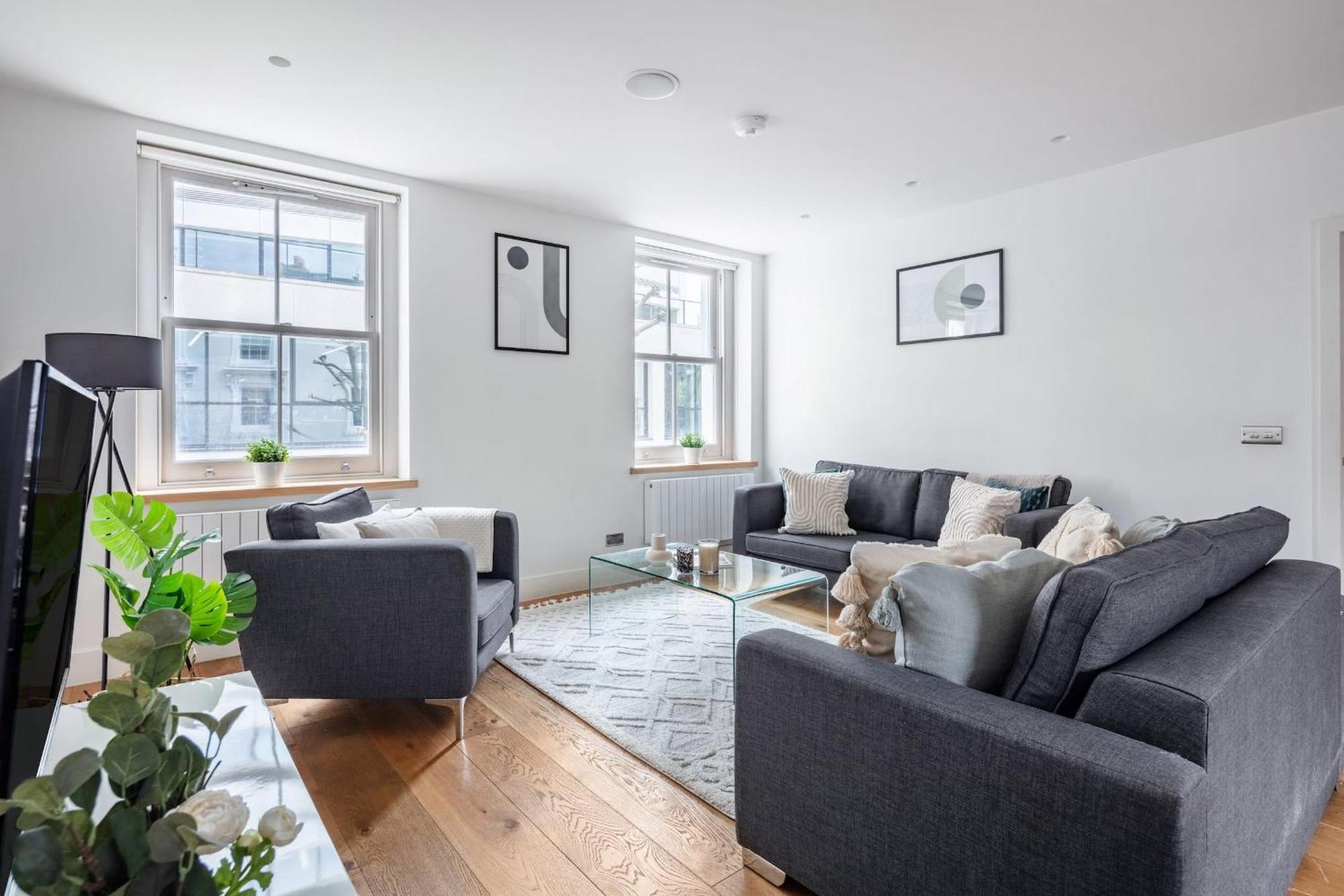 לונדון 2Br In Soho - Charlotte Street - Cityapartmentstay מראה חיצוני תמונה