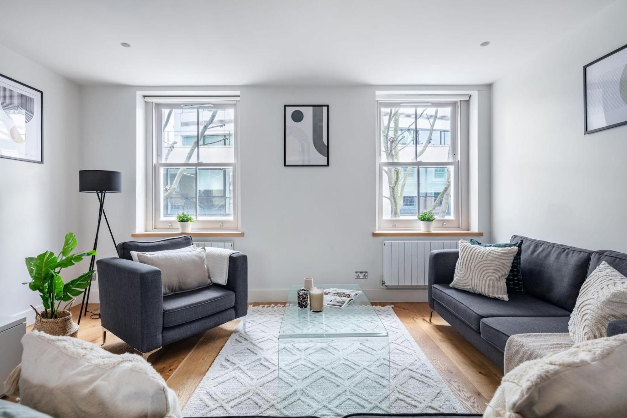 לונדון 2Br In Soho - Charlotte Street - Cityapartmentstay מראה חיצוני תמונה