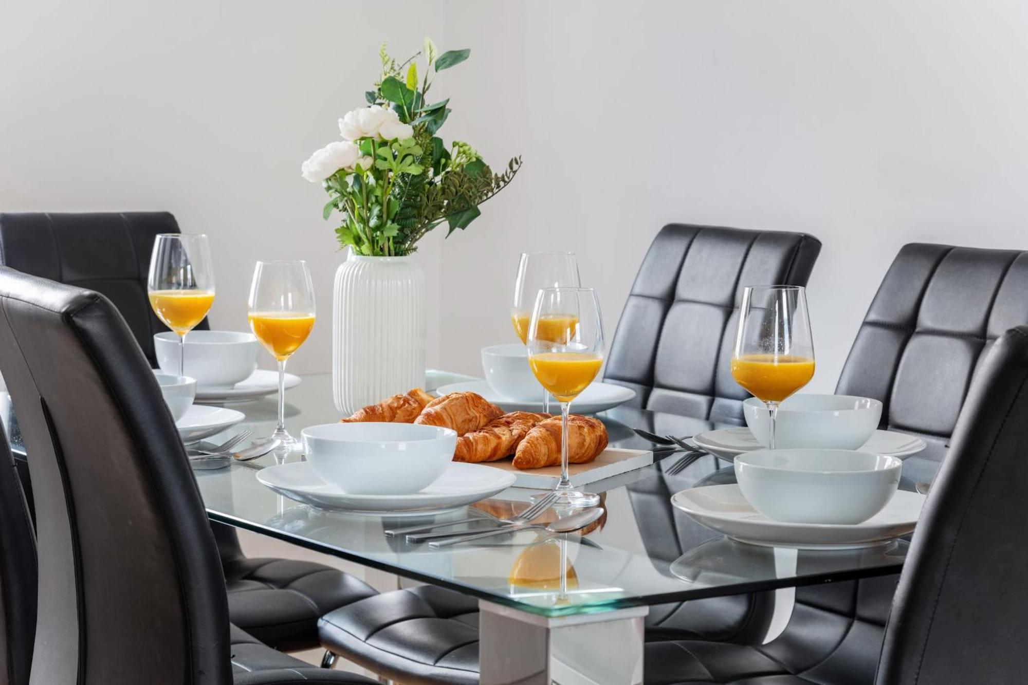 לונדון 2Br In Soho - Charlotte Street - Cityapartmentstay מראה חיצוני תמונה
